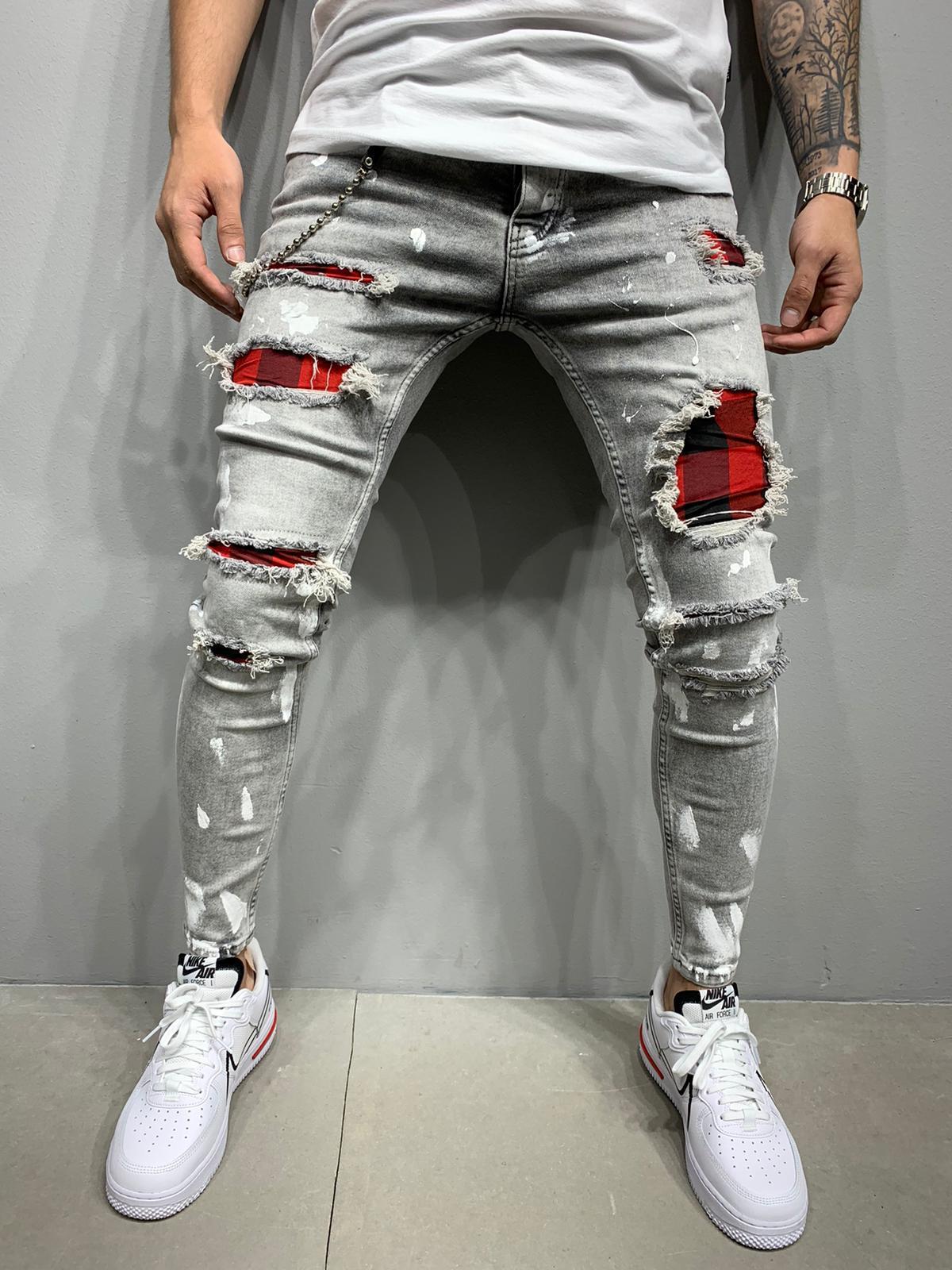 Slim Fit Stretchy Torn Jeans